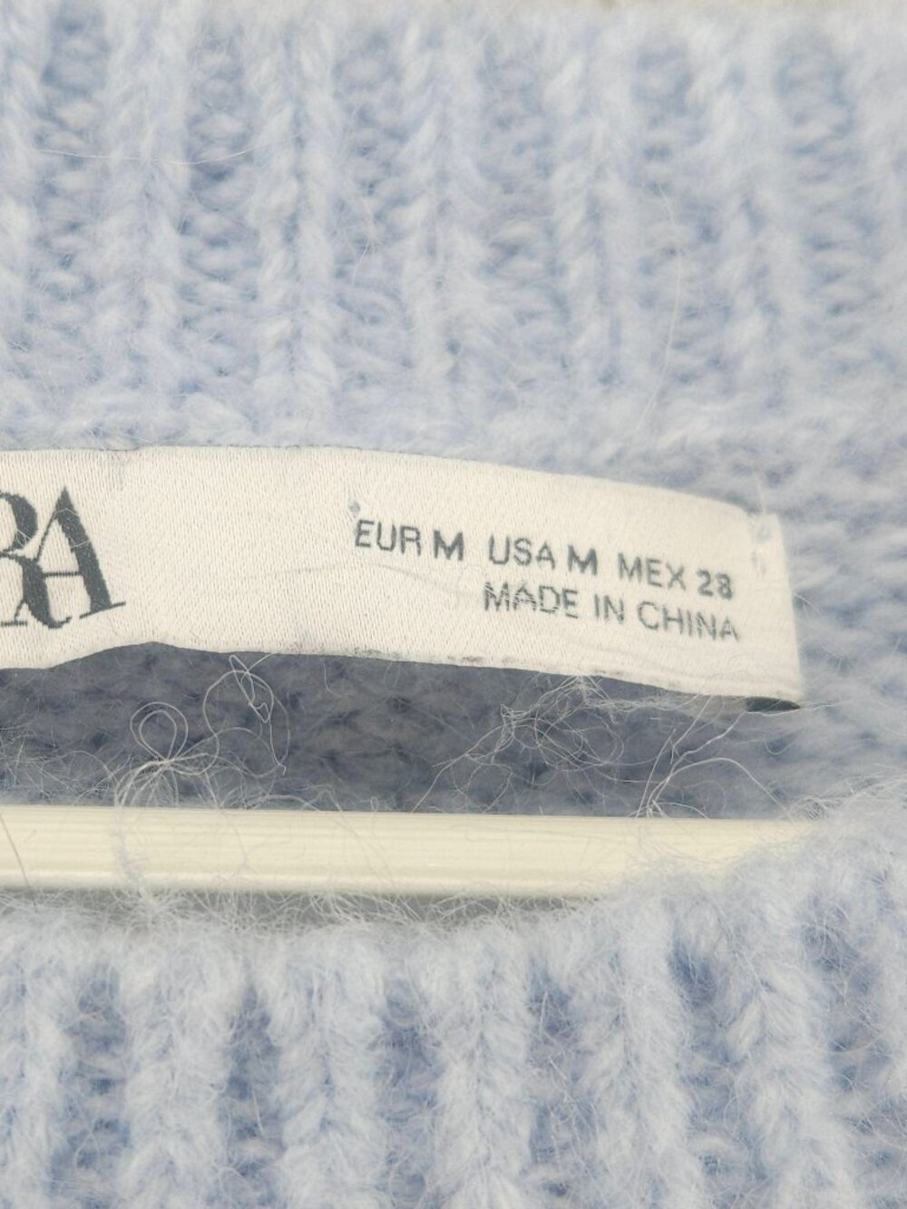 Zara Boxy Cropped Sweater — Powder Blue, Puff Sleeves, Size M - Picture 3 of 6